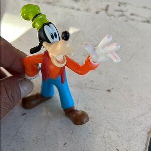 VITAGE  Goofy Action Figure with Orange and Blue Outfit
